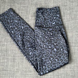 Beyond Yoga Lux High Waist Leggings Black Leopard